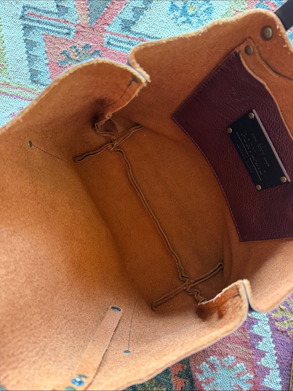 Portland Leather Classic Pebbled Leather Tote Bag in Burgundy. - Picture 12 of 12